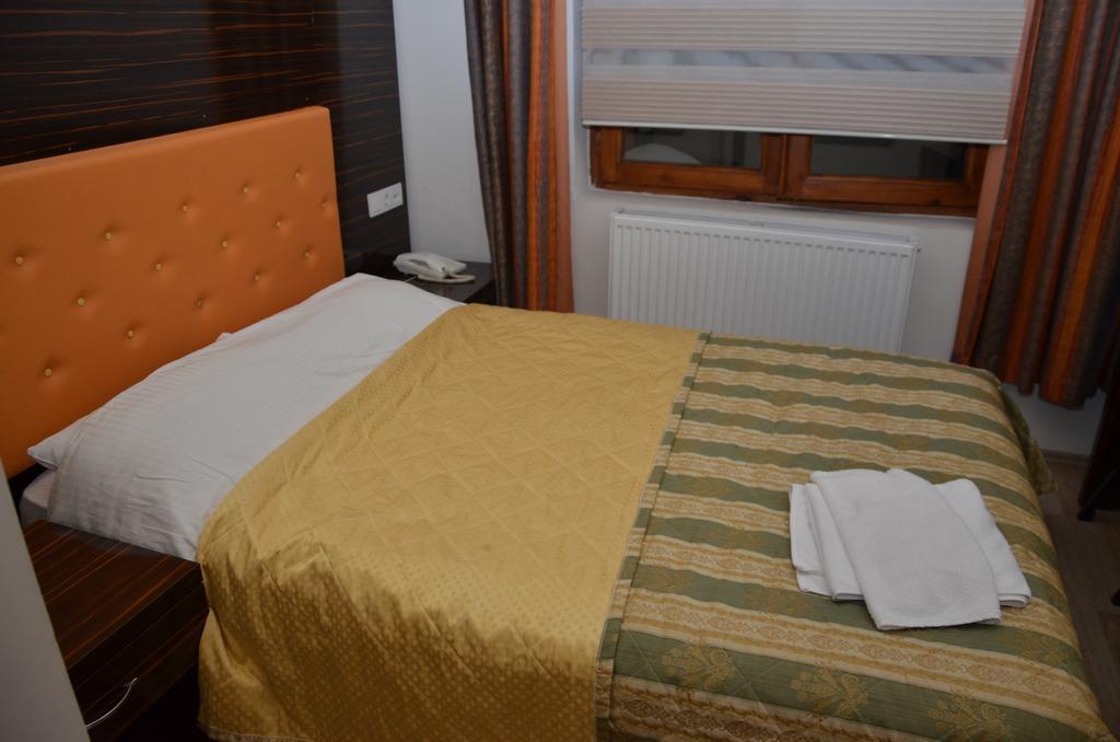 Ozkonak Hotel Ankara Szoba fotó
