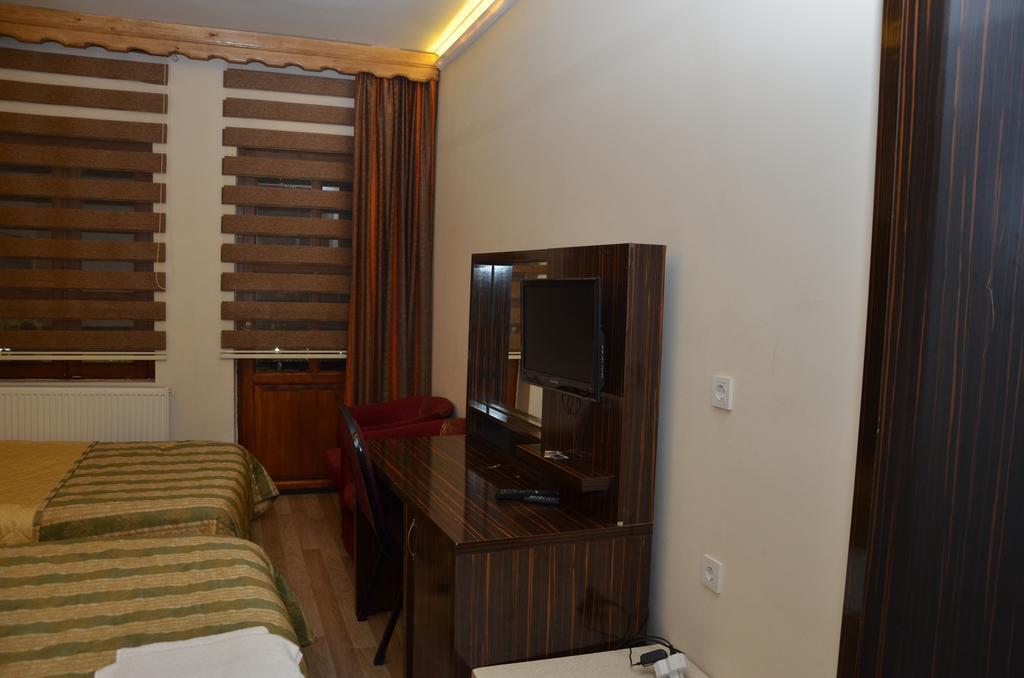 Ozkonak Hotel Ankara Szoba fotó